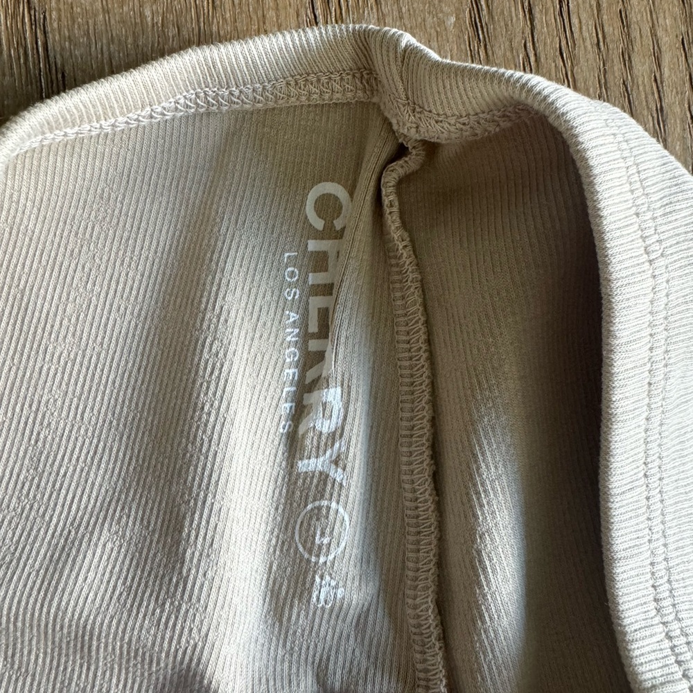 Cherry Los Angeles Ribbed Basic Logo Biker Shorts - Picture 2 of 5